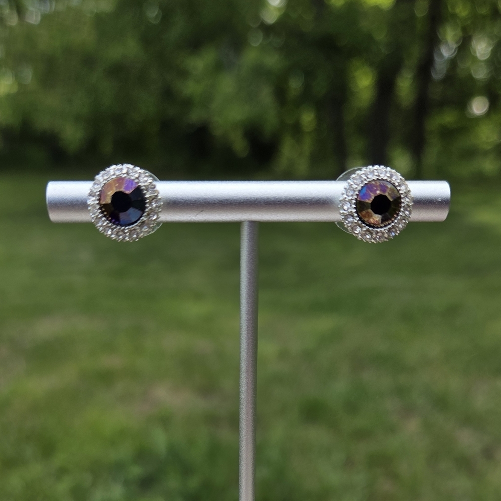 81. Elegant Silver and Black Earrings